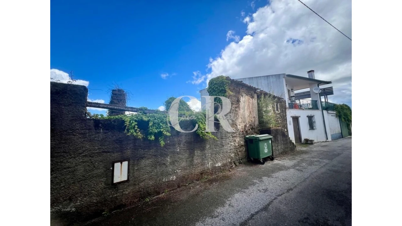 Moradia T4 para Venda em Graça Foto 5