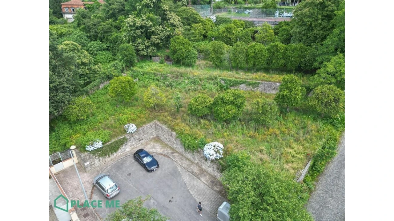 Terreno para Venda em Nogueiró e Tenões Foto 8