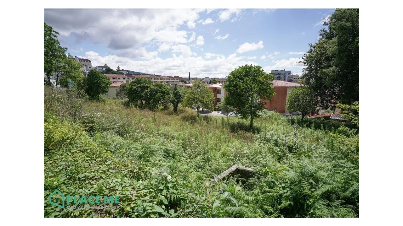 Terreno para Venda em Nogueiró e Tenões Foto 17