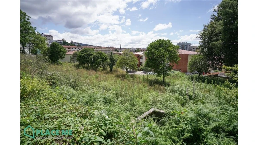 Terreno para Venda em Nogueiró e Tenões Foto 17