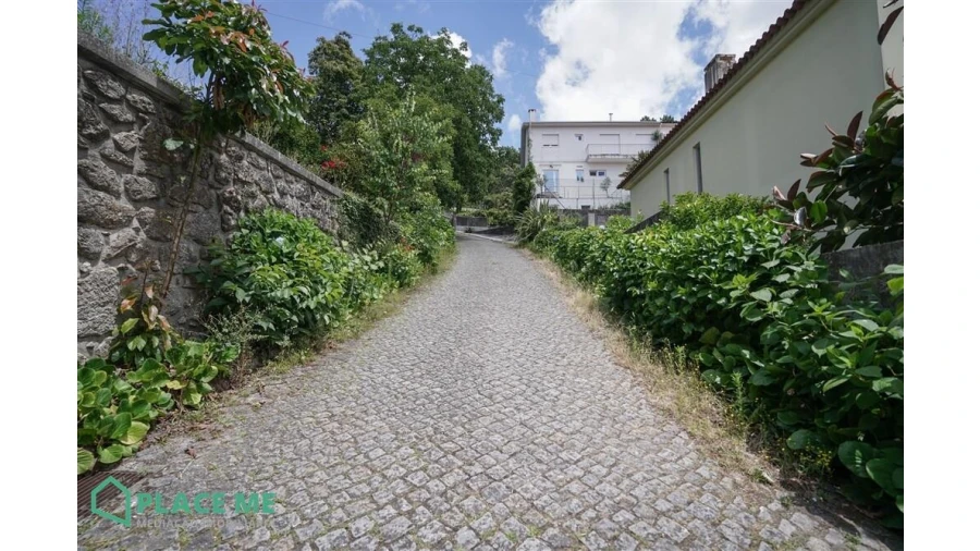 Terreno para Venda em Nogueiró e Tenões Foto 12