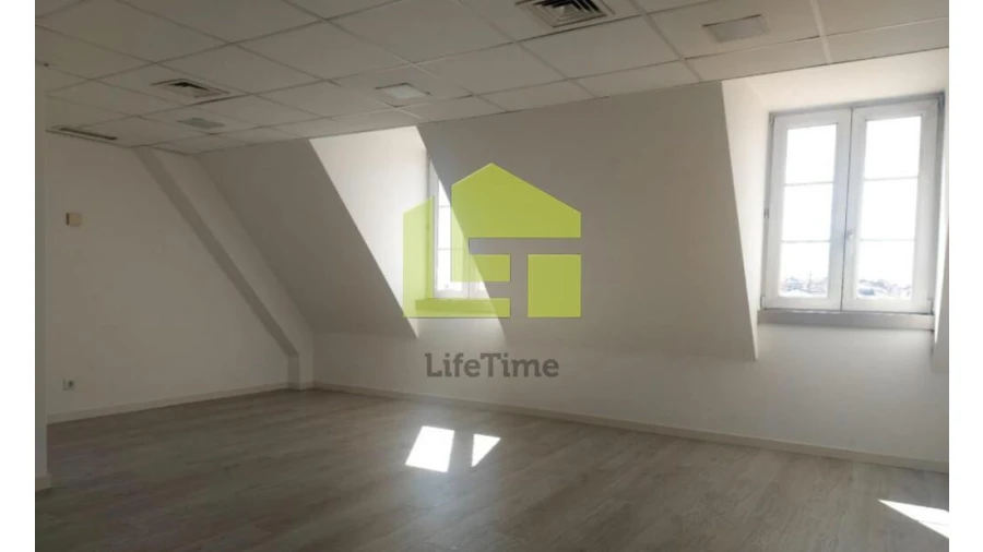 Escritório para Venda em Santa Maria Maior Foto 2