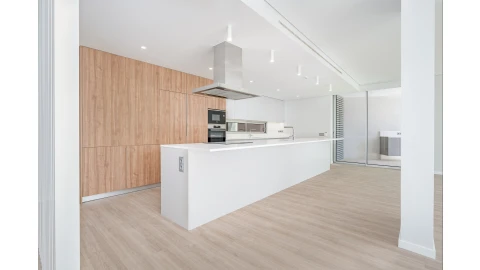 Apartamento T3 para Venda em Funchal (São Pedro)