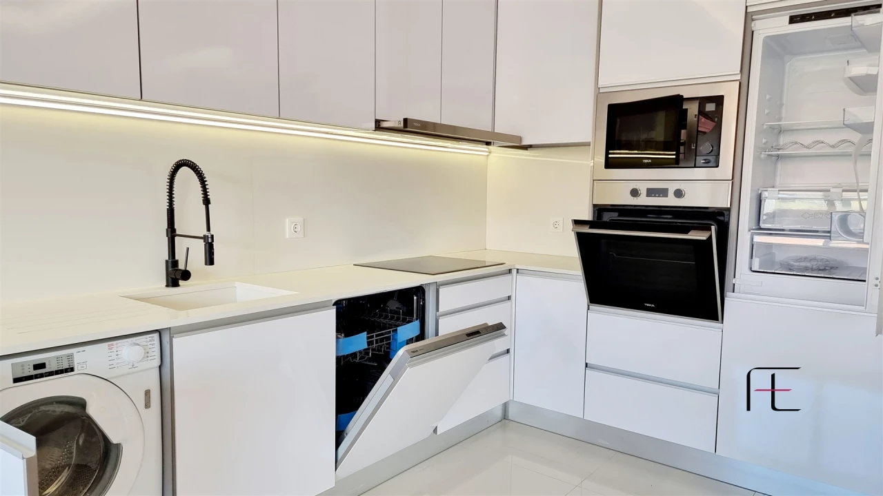 Apartamento T3 para Venda em Ramalde Foto 8