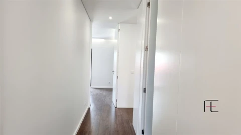 Apartamento T3 para Venda em Ramalde