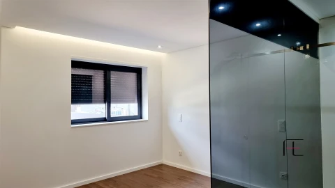 Apartamento T3 para Venda em Ramalde
