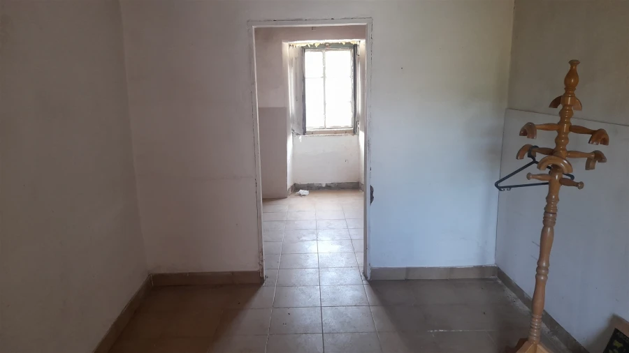 Moradia T5 para Venda em Benquerenças Foto 23