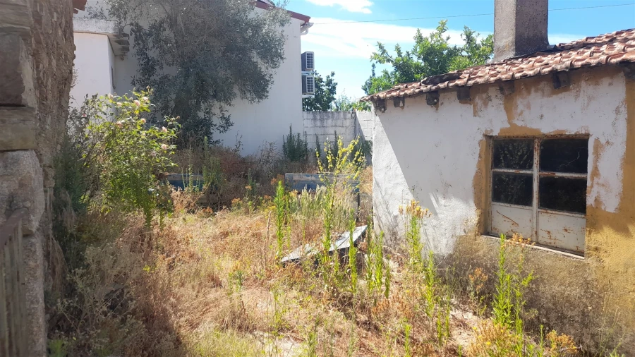 Moradia T5 para Venda em Benquerenças Foto 16