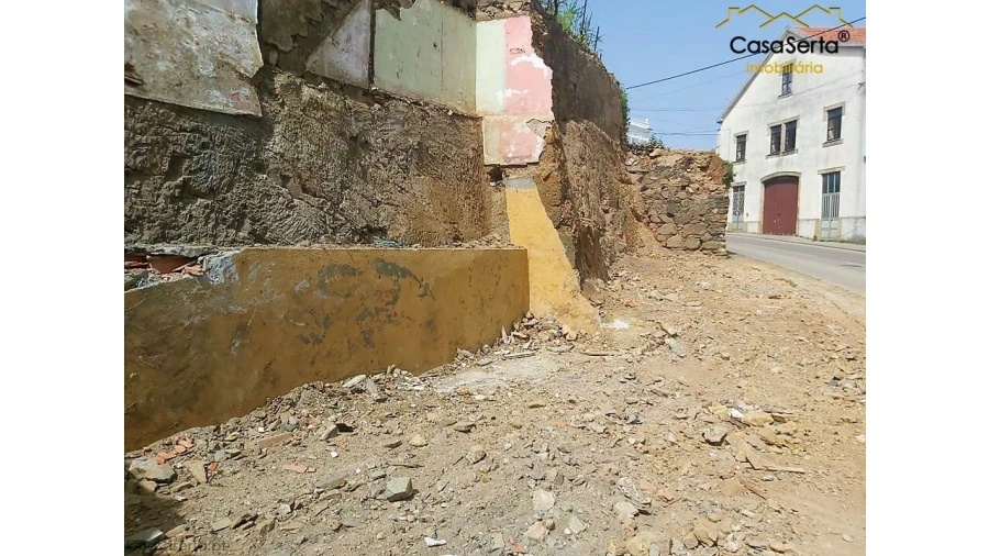 Moradia T0 para Venda em Sertã Foto 3