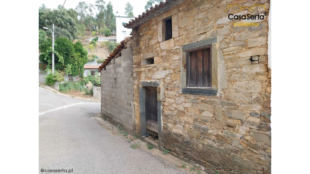 Quinta T2 para Venda em Troviscal Foto 1