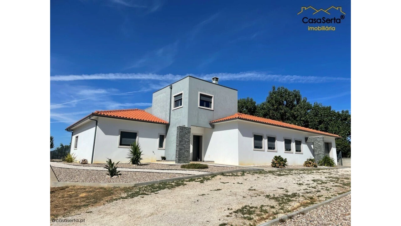 Moradia T4 para Venda em Montes da Senhora Foto 1