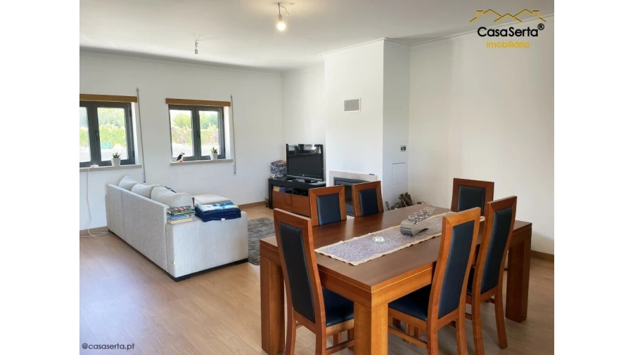 Moradia T4 para Venda em Montes da Senhora Foto 4