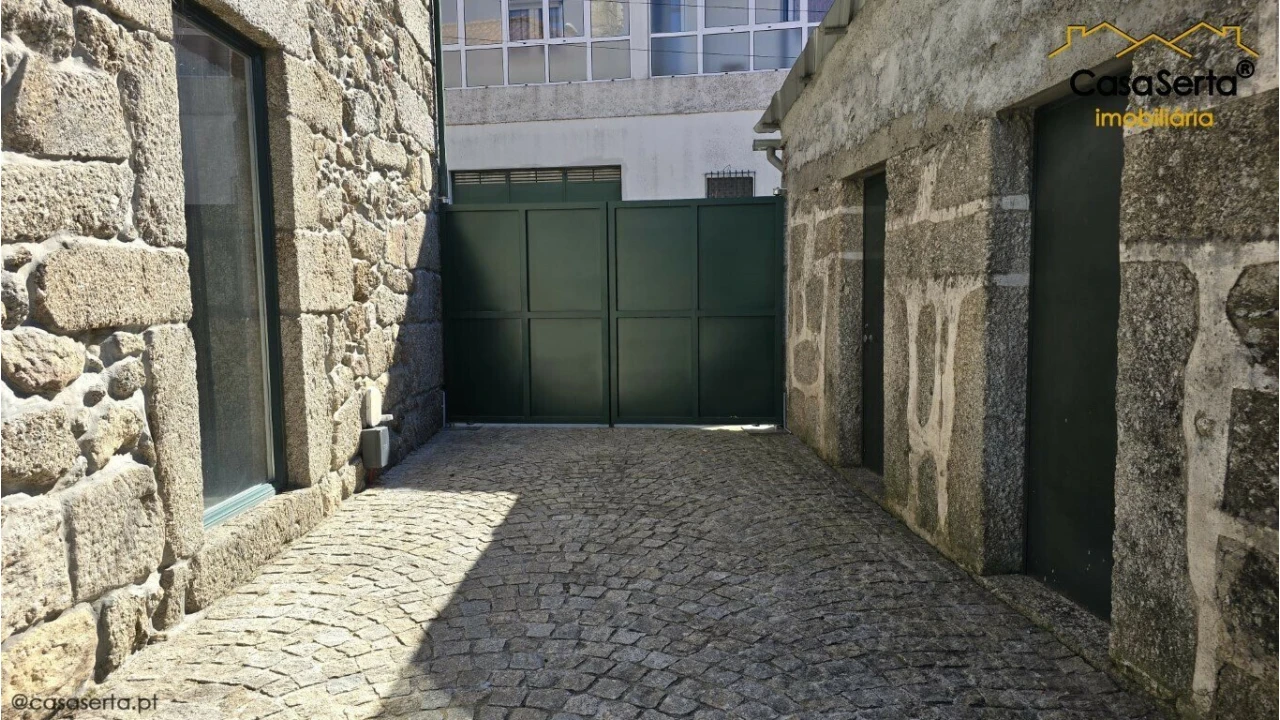 Moradia T3 para Venda em Cavernães Foto 3