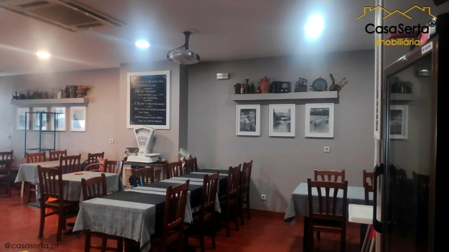 Loja para Venda em Almada, Cova da Piedade, Pragal e Cacilhas Foto 8