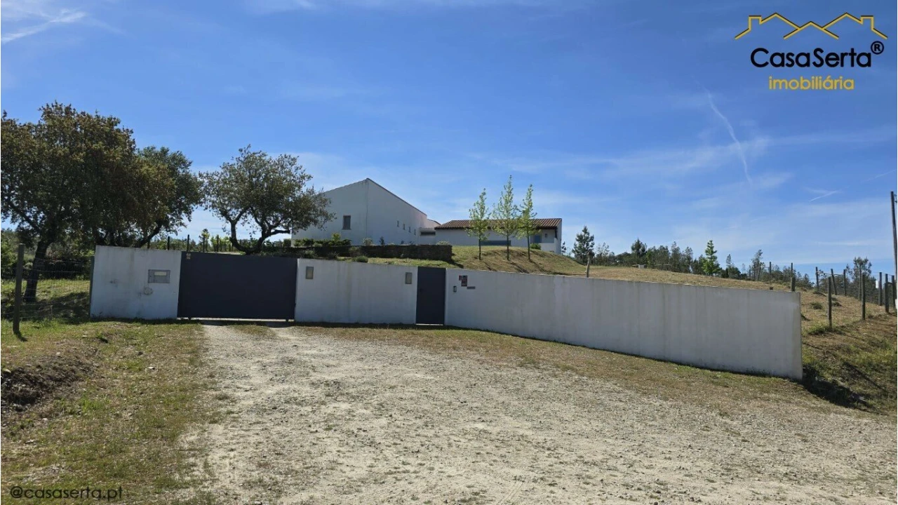 Quinta T3 para Venda em Benquerenças Foto 2