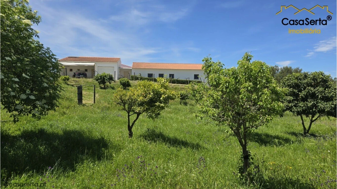 Quinta T3 para Venda em Benquerenças Foto 8