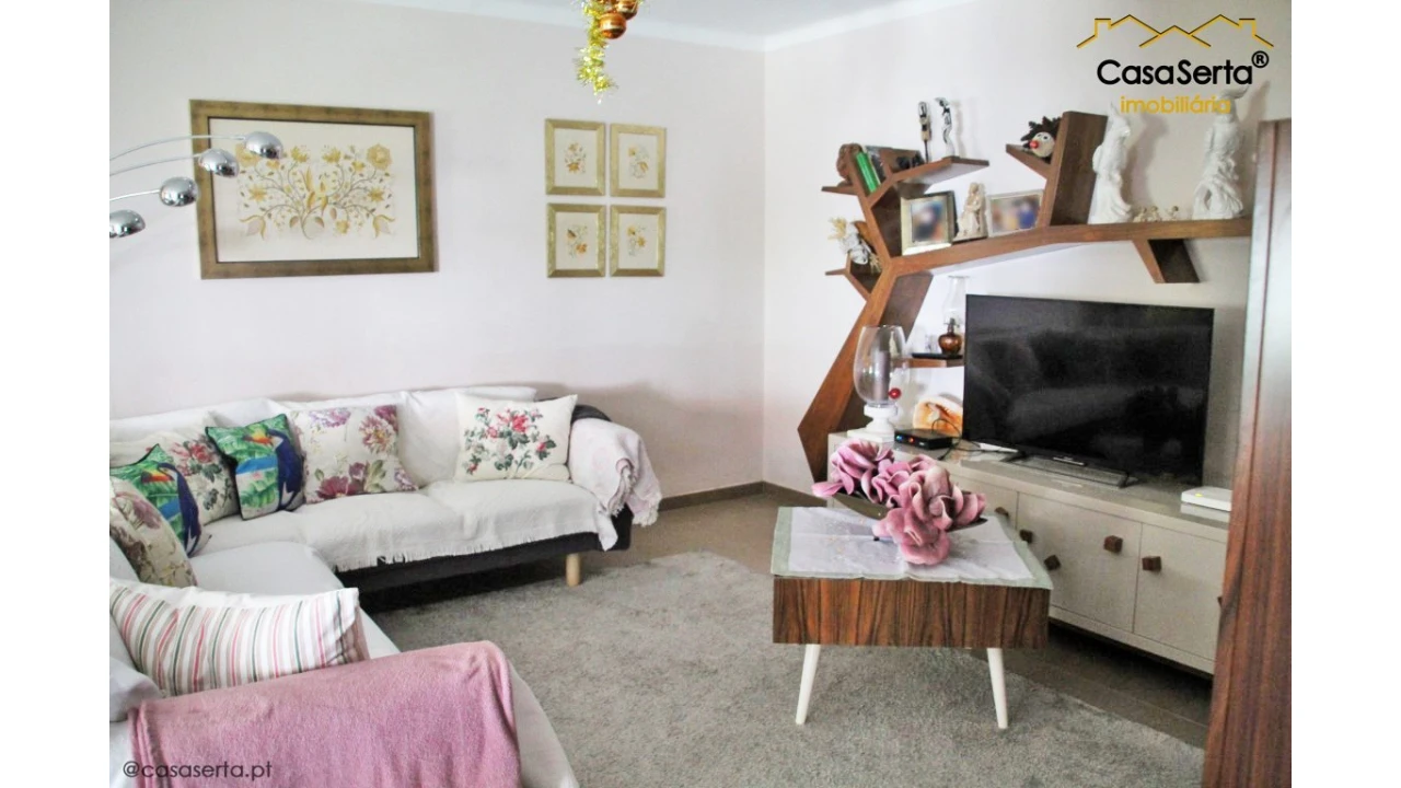 Moradia T4 para Venda em Troviscal Foto 3