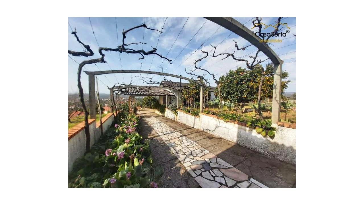 Moradia T4 para Venda em Sertã Foto 8