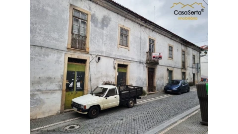 Moradia T9 para Venda em Sertã