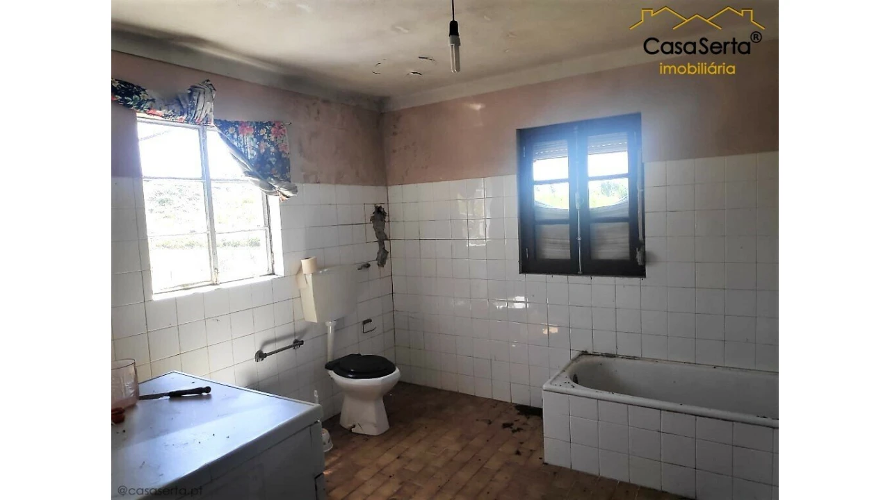 Quinta T3 para Venda em Castelo Foto 12