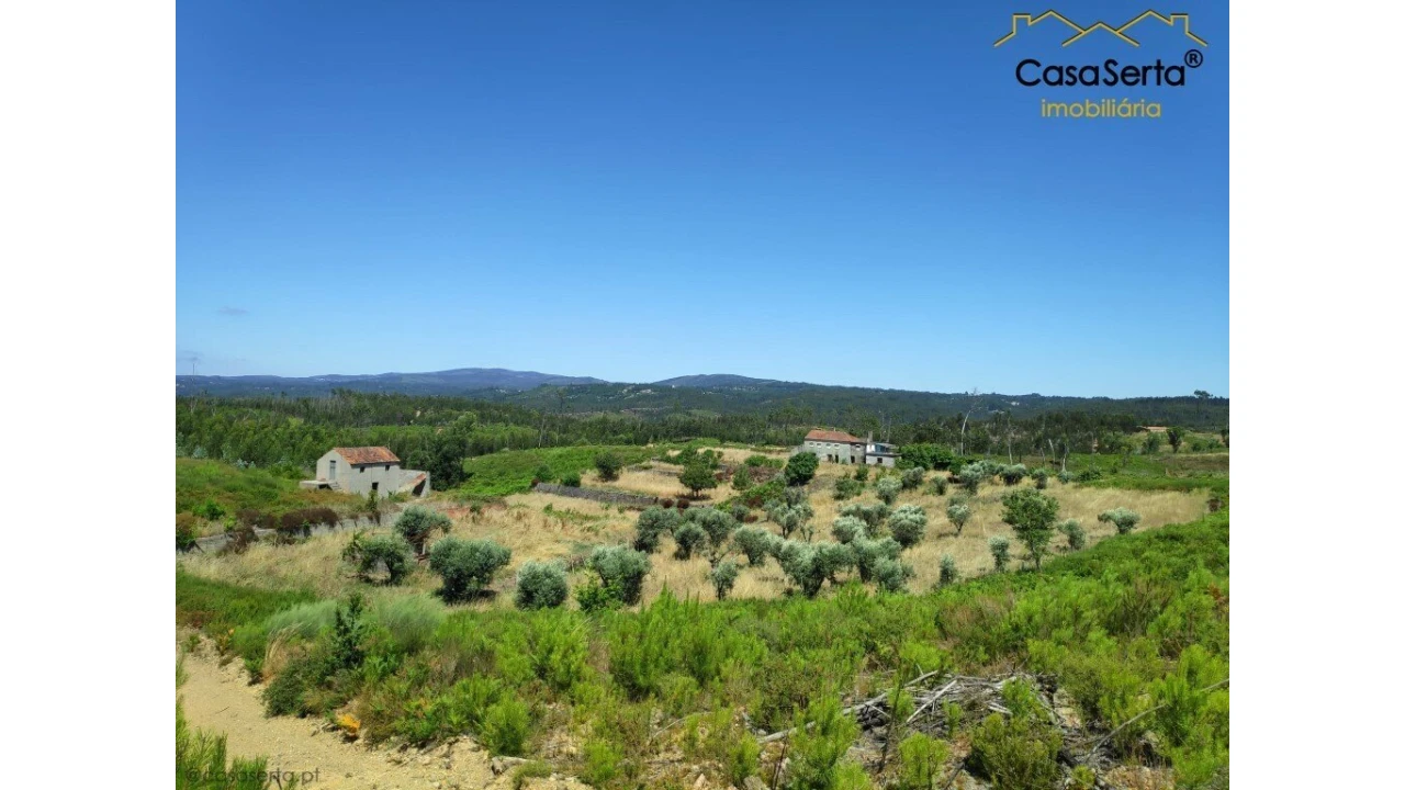 Quinta T3 para Venda em Castelo Foto 1