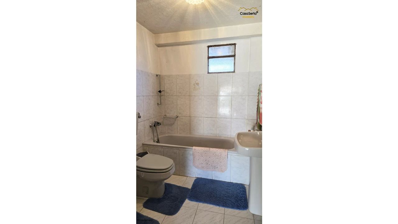 Moradia T3 para Venda em Almoster Foto 8