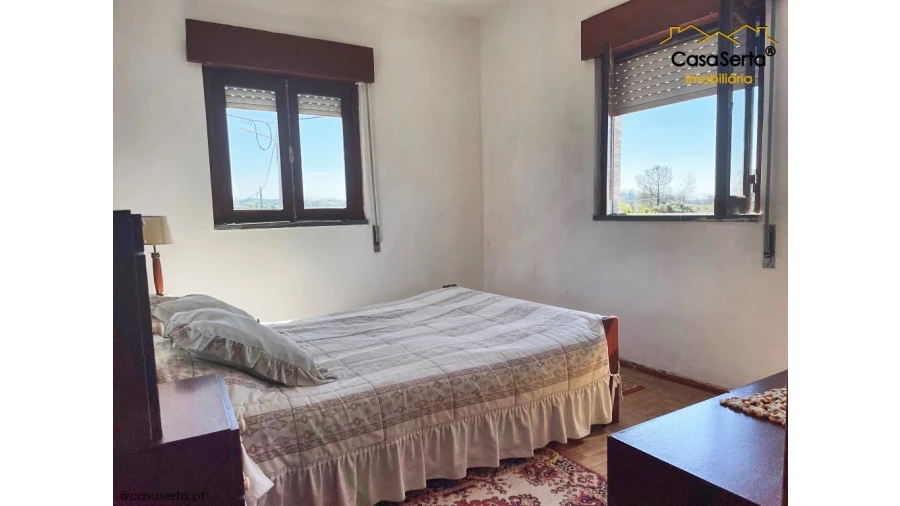 Moradia T3 para Venda em Almoster Foto 6