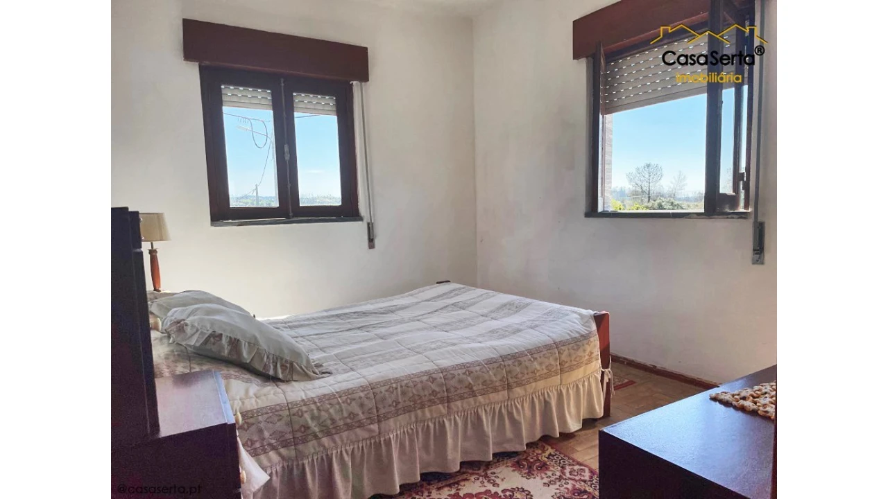 Moradia T3 para Venda em Almoster Foto 6