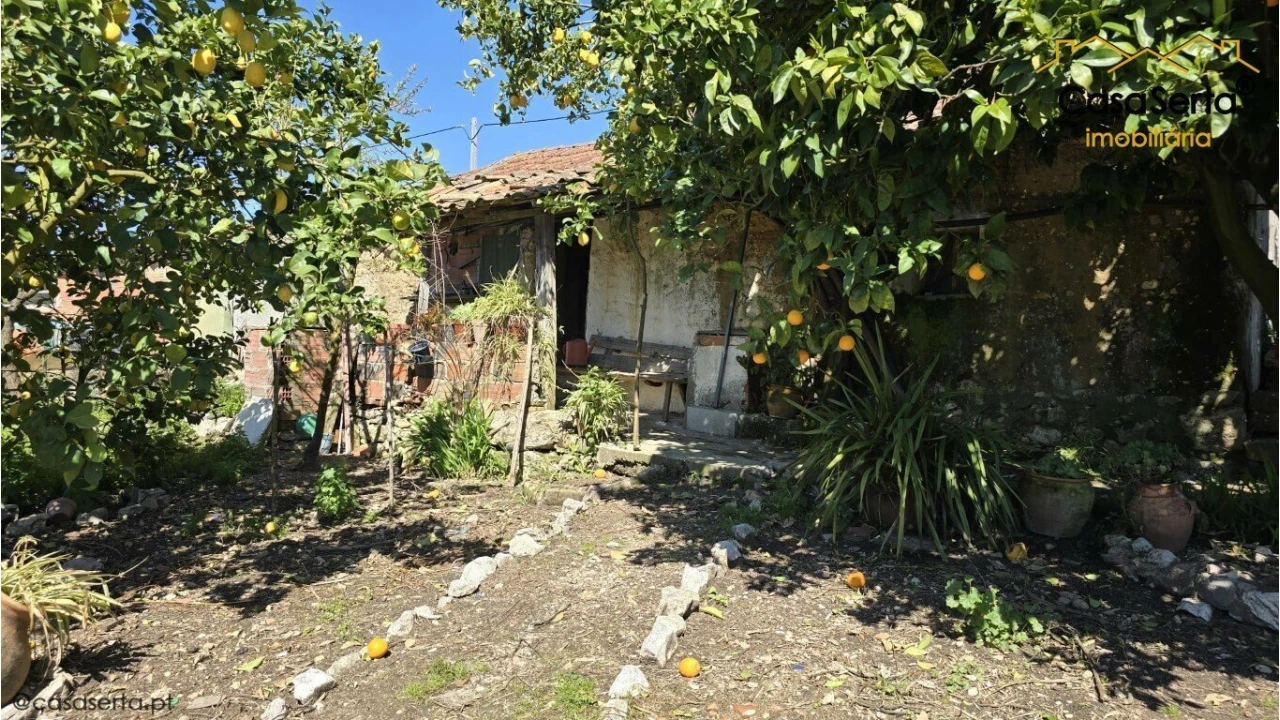 Moradia T3 para Venda em Almoster Foto 17