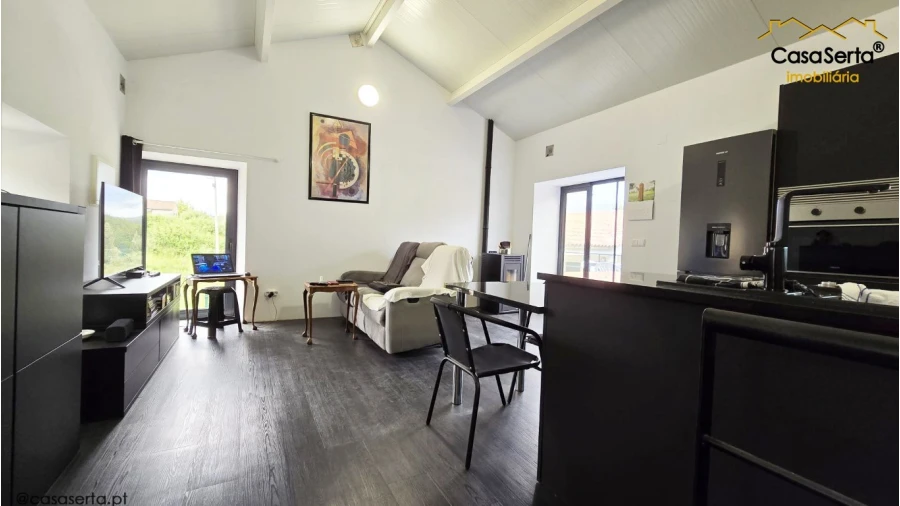 Moradia T1 para Venda em Vila Facaia Foto 4