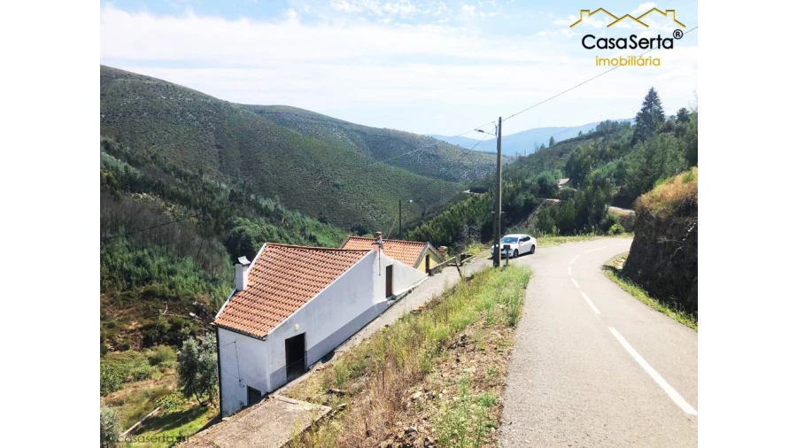 Moradia T6 para Venda em Cadafaz e Colmeal Foto 2