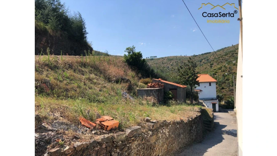 Moradia T6 para Venda em Cadafaz e Colmeal Foto 5