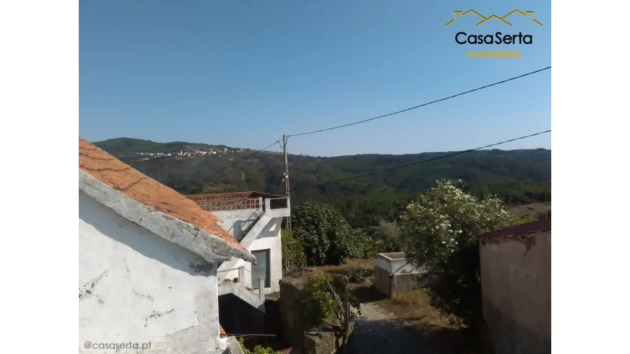 Moradia T5 para Venda em Ermida e Figueiredo Foto 10