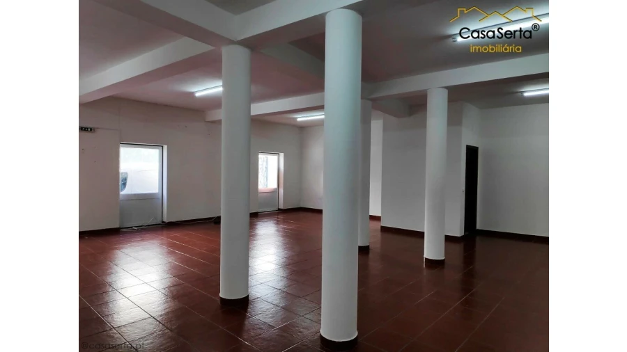 Loja para Venda em Pedrogão Grande Foto 3