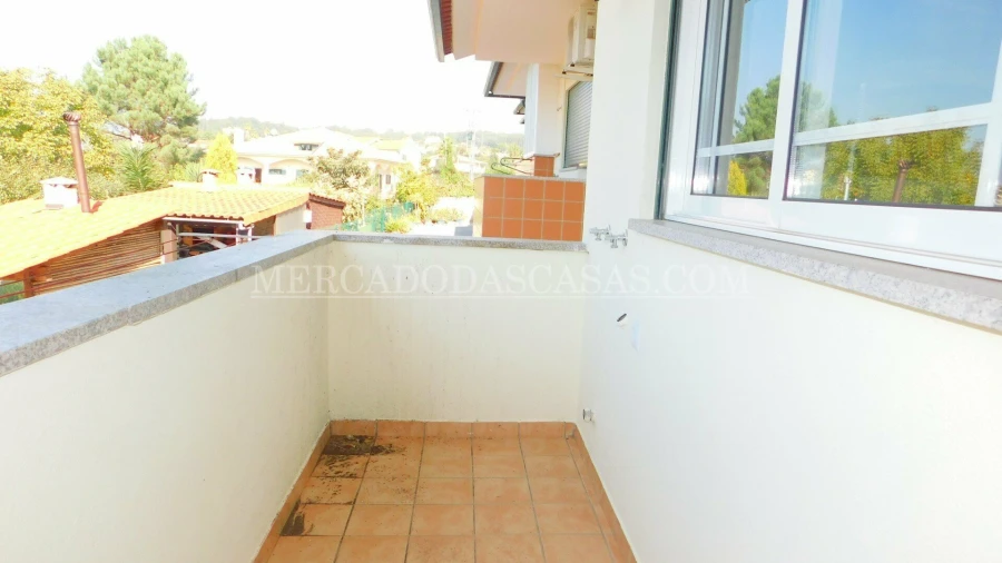 Moradia T3 para Venda em Branca Foto 19