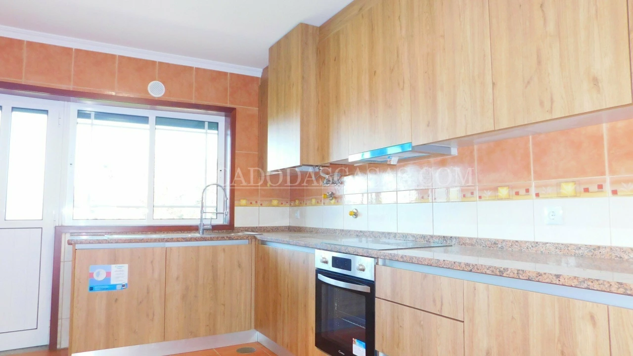 Moradia T3 para Venda em Branca Foto 15