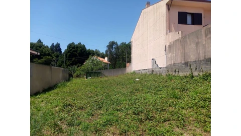 Terreno para Venda em Pedroso e Seixezelo