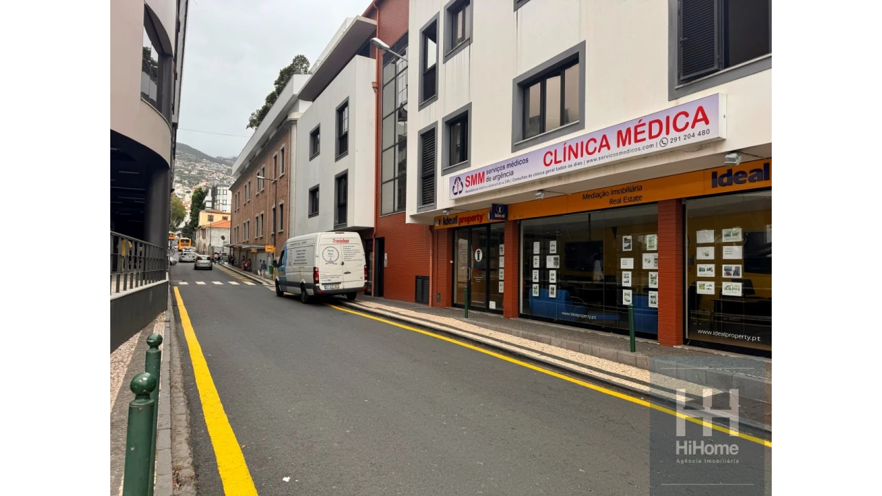 Loja para Venda em Funchal (Santa Maria Maior) Foto 18