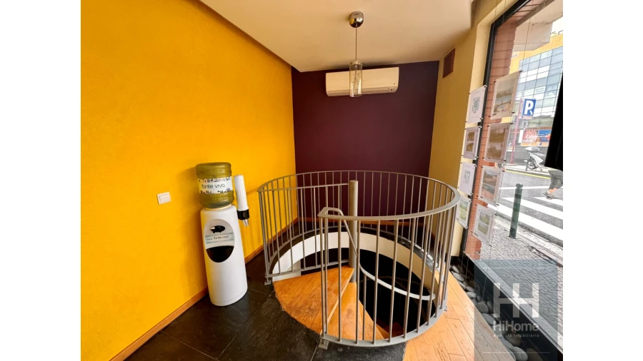 Loja para Venda em Funchal (Santa Maria Maior) Foto 10