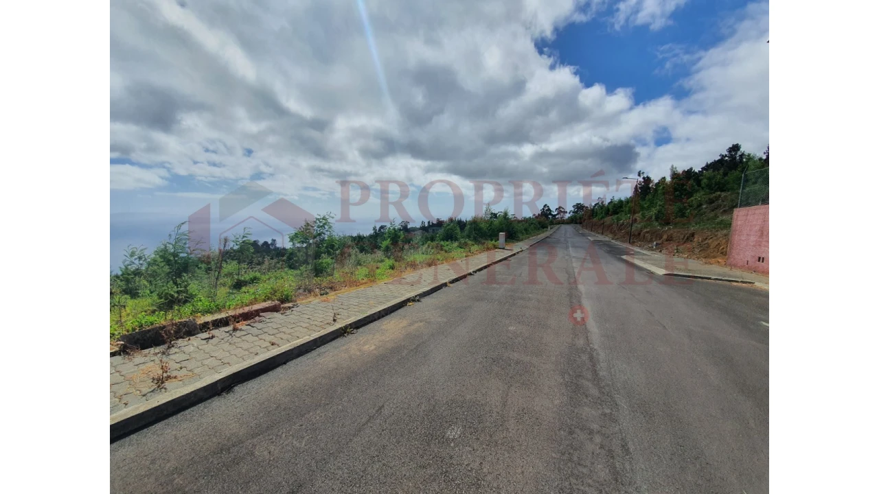 Terreno para Venda em Santo Antonio da Serra Foto 2