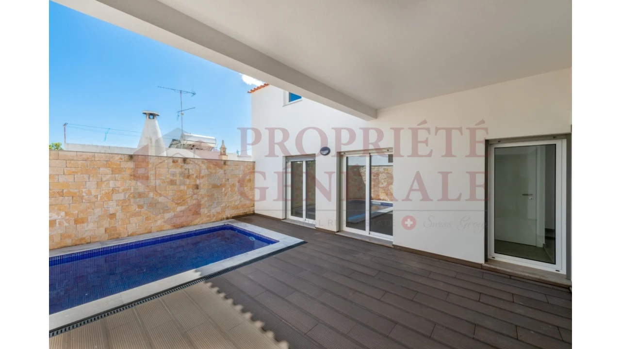 Moradia T4 para Venda em Porches Foto 2