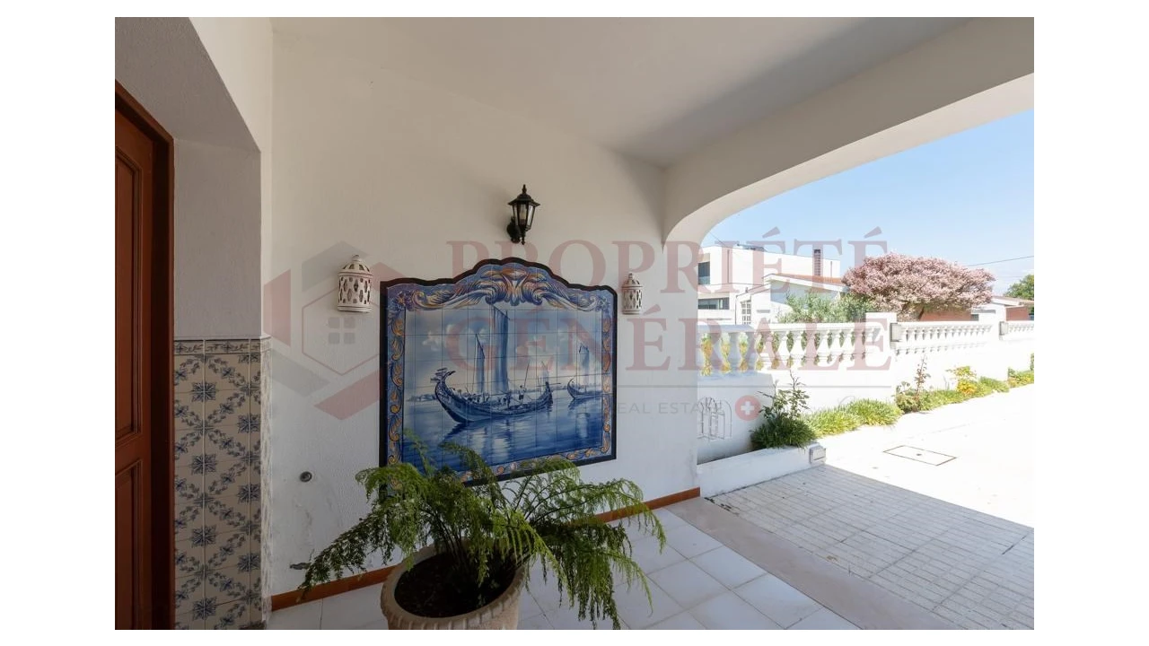 Moradia T4 para Venda em Torreira Foto 5