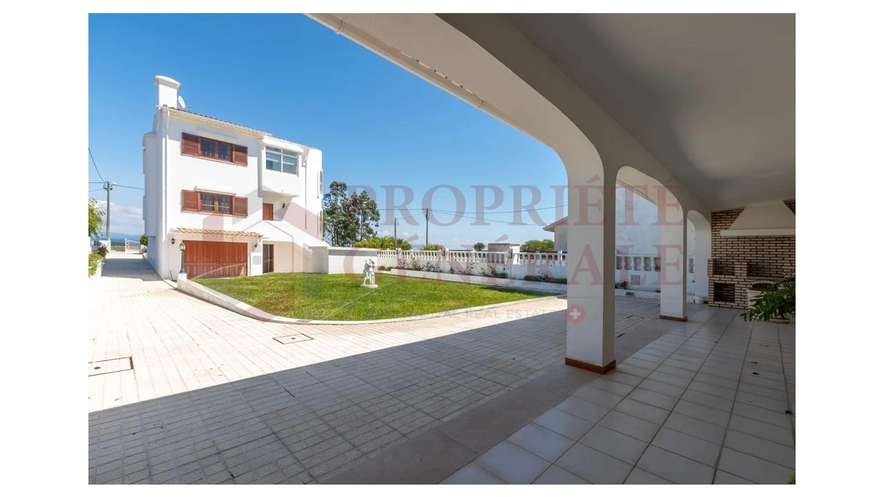 Moradia T4 para Venda em Torreira Foto 1