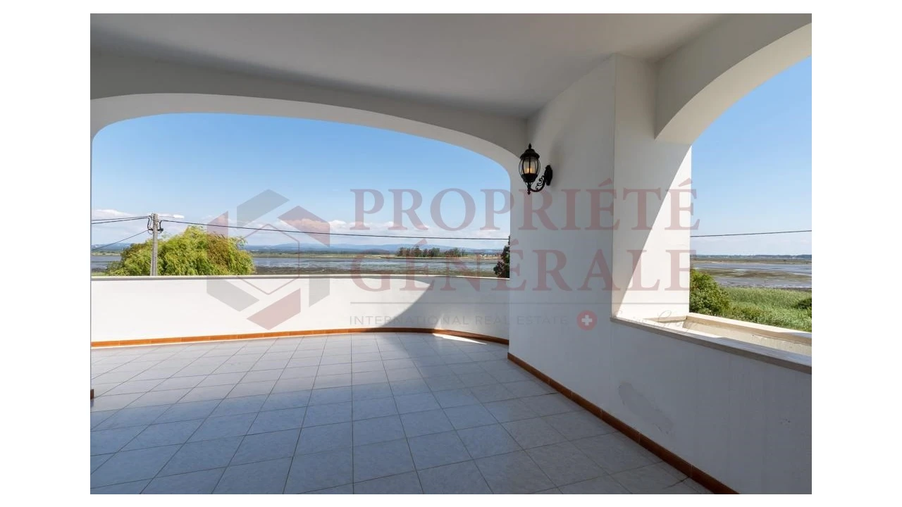 Moradia T4 para Venda em Torreira Foto 4