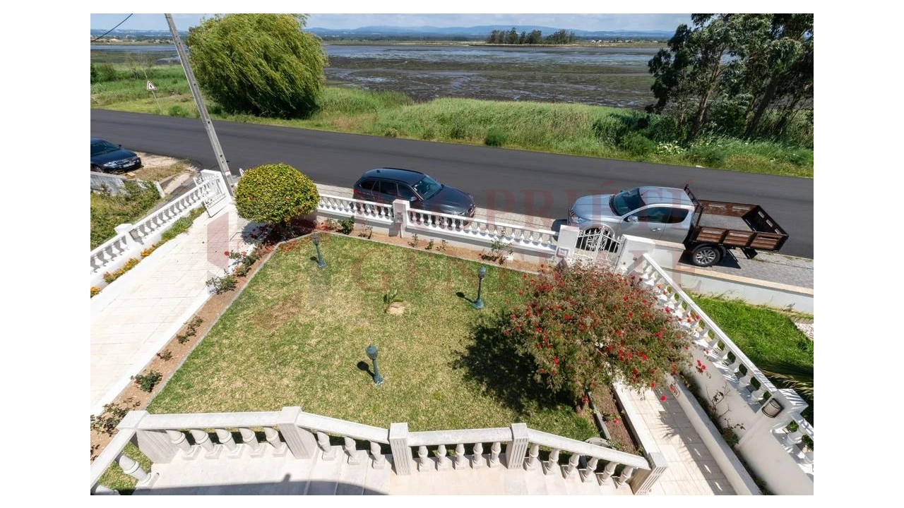 Moradia T4 para Venda em Torreira Foto 36