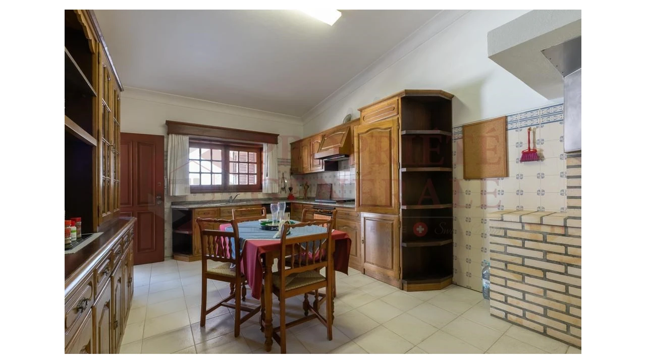 Moradia T4 para Venda em Torreira Foto 38