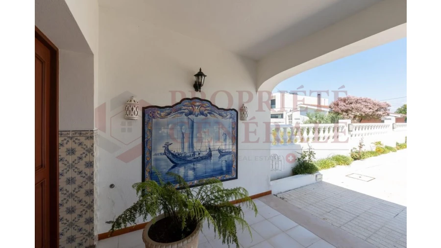 Moradia T4 para Venda em Torreira Foto 5