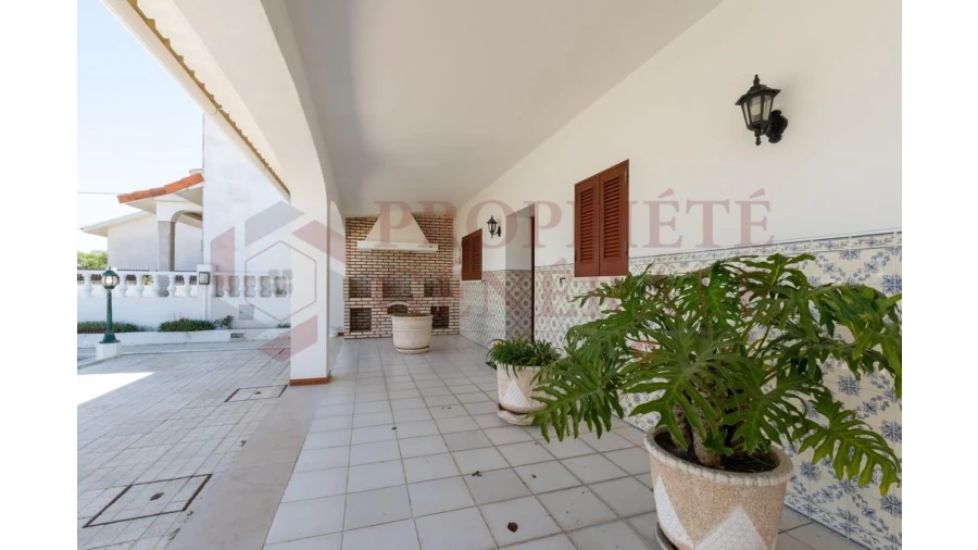 Moradia T4 para Venda em Torreira Foto 3