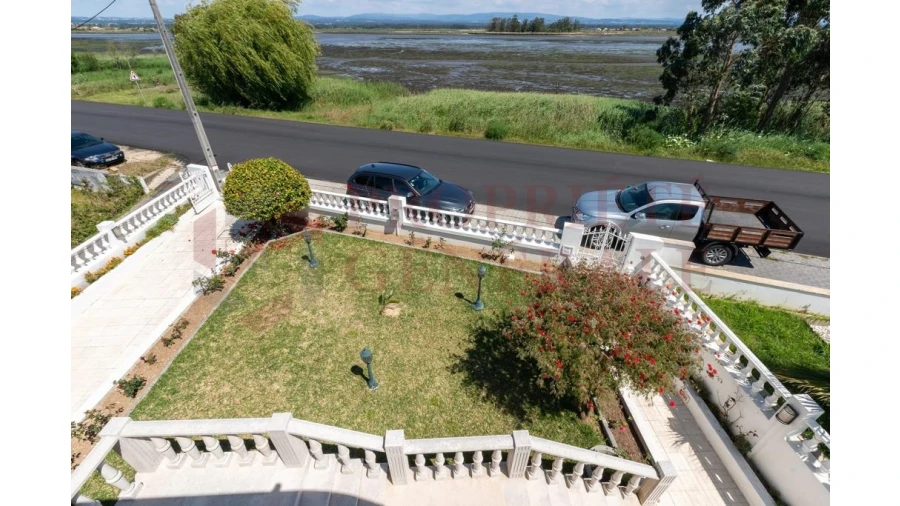 Moradia T4 para Venda em Torreira Foto 36