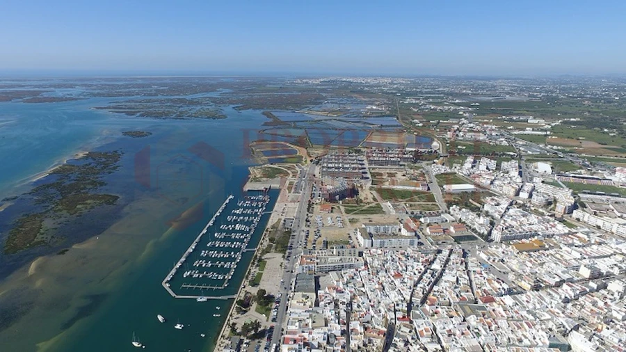 Terreno P/ Prédio para Venda em Olhão